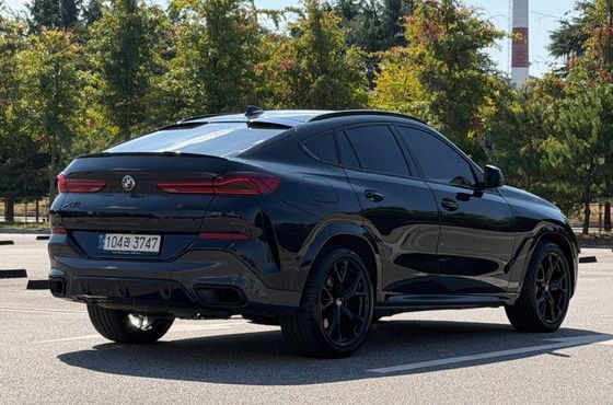 BMW X6 xDrive40i M Sport — пробег 42 960 км — фото 2 из 5