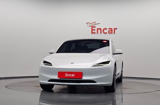 Tesla Model 3 Premium Long Range RWD — пробег 424 км — фото 3 из 5