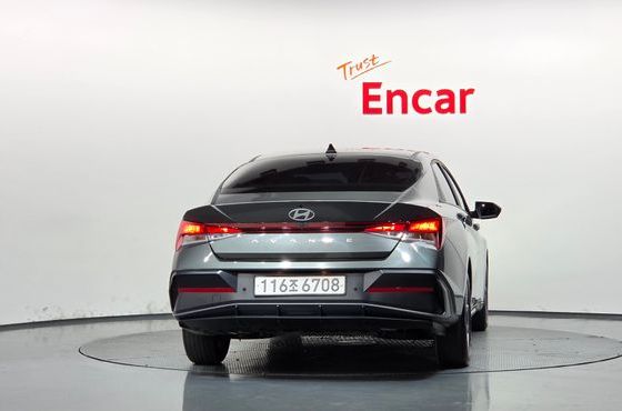 Hyundai AVANTE Modern — пробег 15 354 км — фото 4 из 5