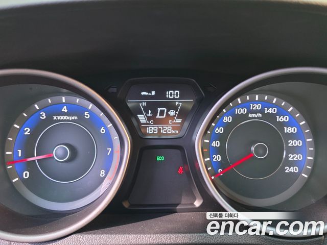 Hyundai AVANTE 1.6 GDi Smart Standard — пробег 189 728 км — фото 5 из 5