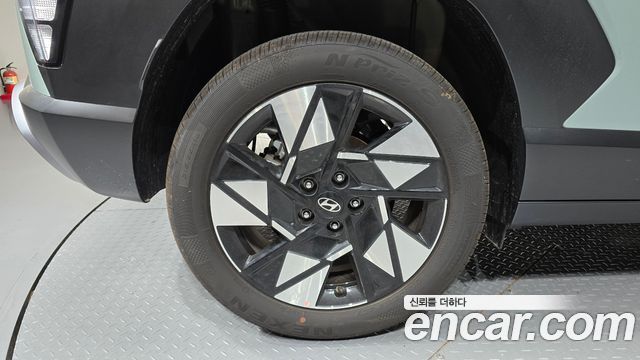 Hyundai Kona Gasoline 1.6 Turbo 2WD Premium — пробег 4 391 км — фото 5 из 5