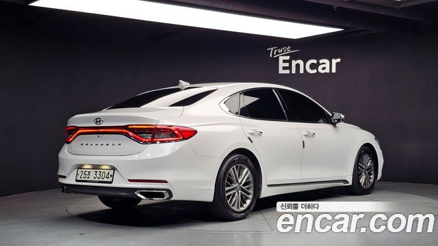Hyundai Grandeur из Кореи Encar