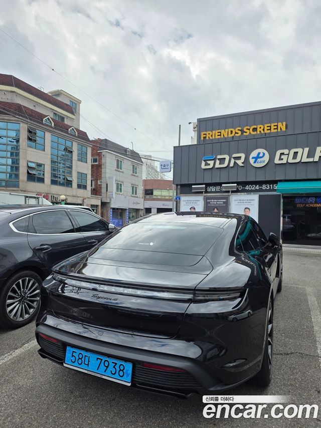 Porsche Taycan Base 4 — пробег 5 000 км — фото 4 из 5
