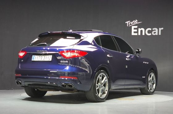 Maserati Levante 3.0 Diesel AWD — пробег 83 278 км — фото 2 из 5