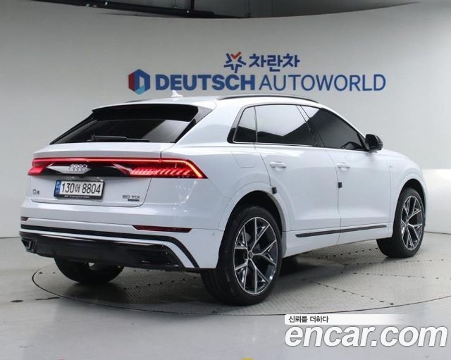 Audi Q8 50 TDI Quattro Premium — пробег 48 100 км — фото 2 из 5