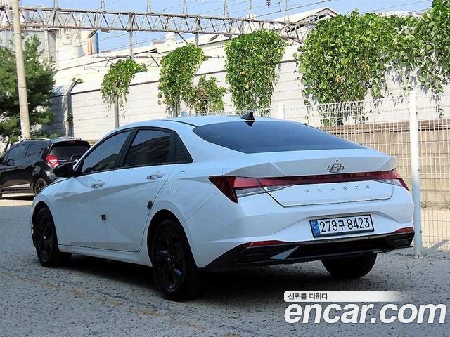Hyundai AVANTE 1.6 Modern — пробег 97 402 км — фото 3 из 5