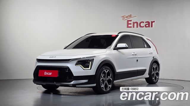 Kia Niro Signature — пробег 34 552 км — фото 1 из 5