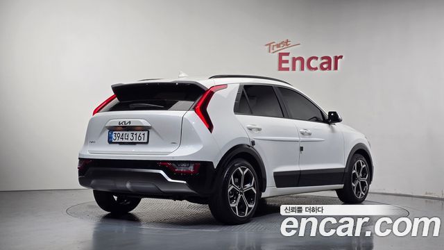 Kia Niro Signature — пробег 34 552 км — фото 2 из 5