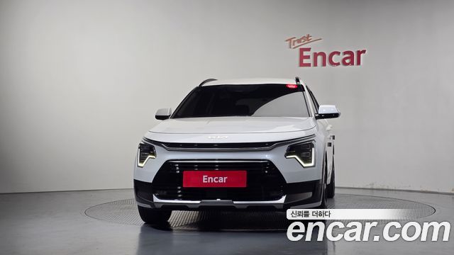 Kia Niro Signature — пробег 34 552 км — фото 3 из 5