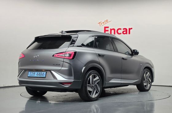Hyundai Nexo Premium — пробег 240 810 км — фото 2 из 5