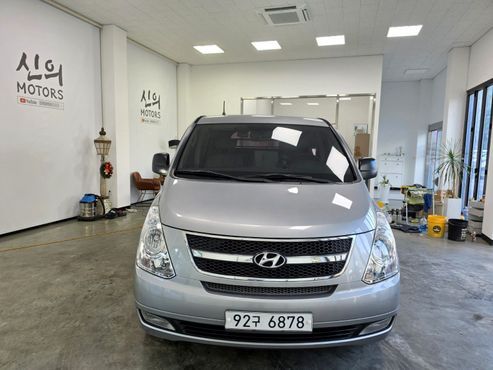 Hyundai Starex 5-Seater VAN CVX Premium — пробег 110 680 км — фото 3 из 5