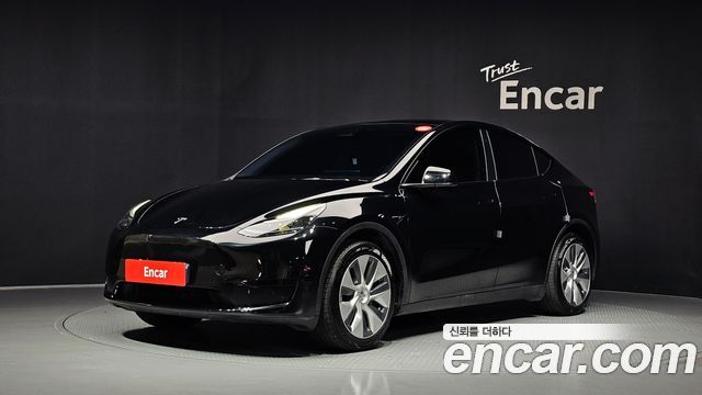 Tesla Model Y RWD — пробег 41 147 км — фото 1 из 5