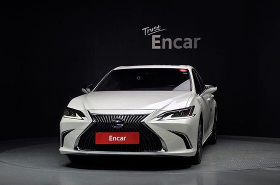 Lexus ES Luxury — пробег 67 184 км — фото 3 из 5