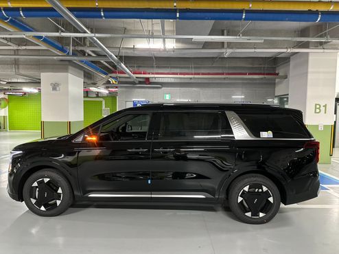 Kia Carnival HEV 9seater Nobless — пробег 2 143 км — фото 4 из 5
