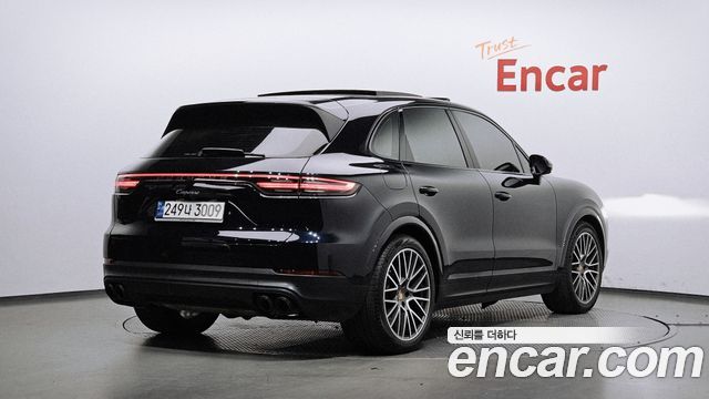 Porsche Cayenne 3.0 — пробег 90 876 км — фото 2 из 5