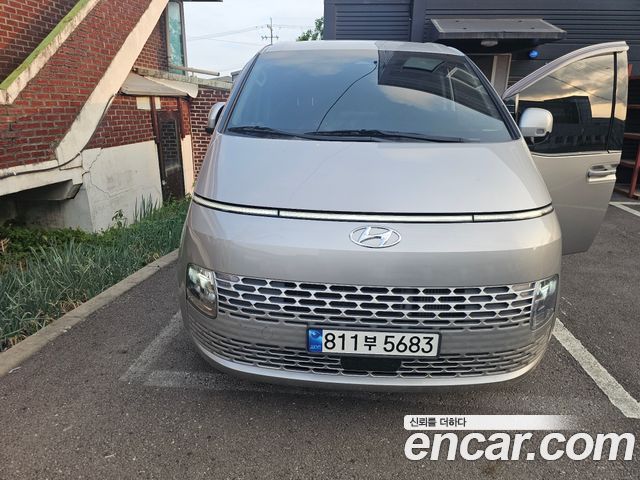 Hyundai Staria Cargo 5-Seater Modern — пробег 50 400 км — фото 1 из 5
