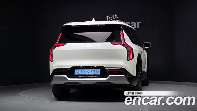 Kia EV9 из Кореи Encar