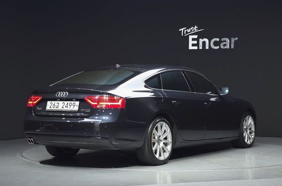 Audi A5 2.0 TDI Quattro dynamic Sportback 8TA — пробег 81 282 км — фото 2 из 5