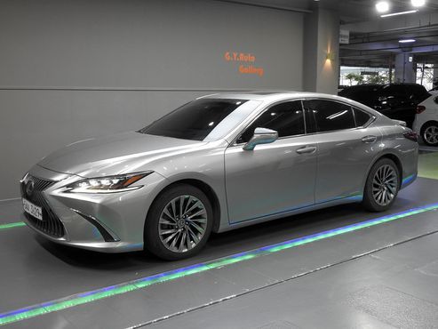 Lexus ES Executive — пробег 159 730 км — фото 1 из 5