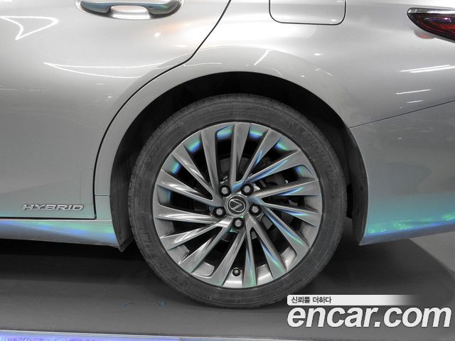 Lexus ES Executive — пробег 159 730 км — фото 5 из 5