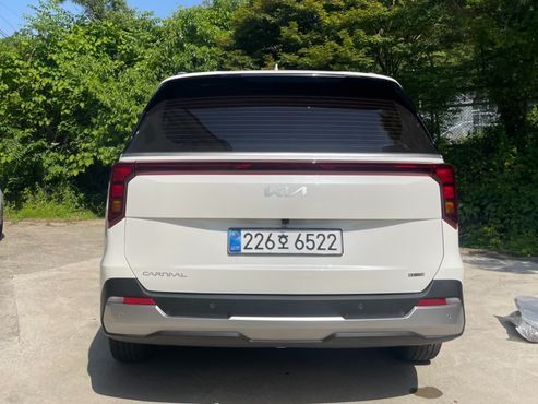 Kia Carnival HEV 9 seater Prestige — пробег 2 380 км — фото 5 из 5