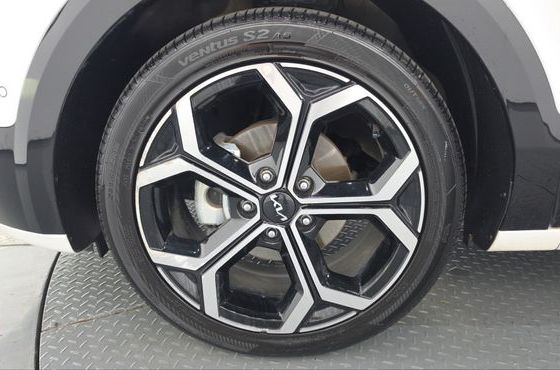 Kia Niro Signature — пробег 72 370 км — фото 5 из 5