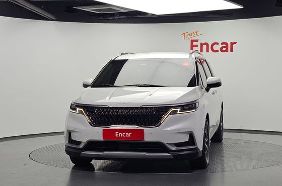 Kia Carnival Diesel 9-Seater Prestige — пробег 85 289 км — фото 3 из 5