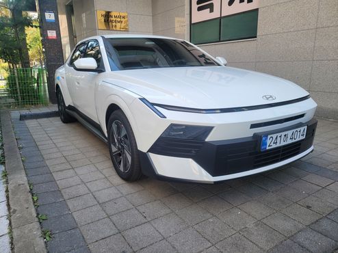 Hyundai AVANTE 2.0 Inspiration — пробег 1 000 км — фото 3 из 5