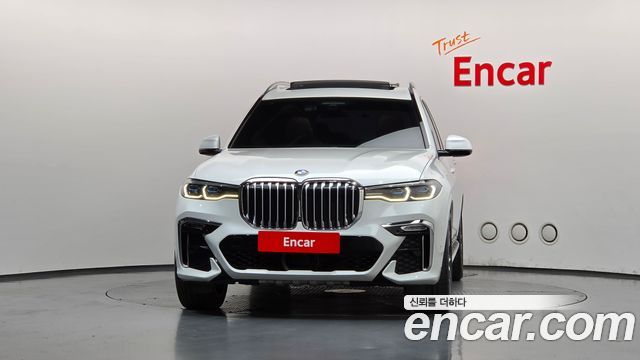 BMW X7 xDrive 40i M Sport 6STR — пробег 79 723 км — фото 3 из 5