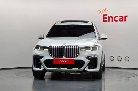BMW X7 xDrive 40i M Sport 6STR — пробег 79 723 км — фото 3 из 5