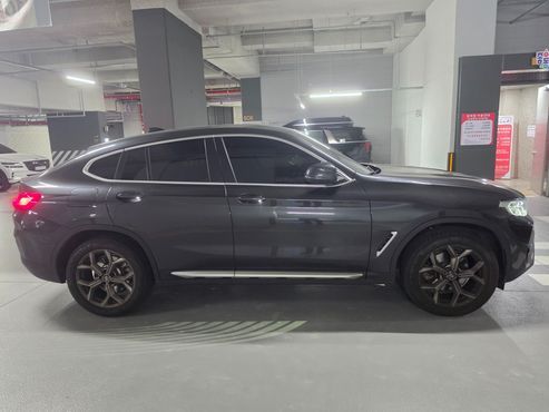 BMW X4 xDrive20i xLine — пробег 24 500 км — фото 2 из 5