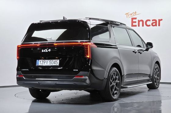 Kia Carnival HEV 7seater Gravity — пробег 35 379 км — фото 2 из 5