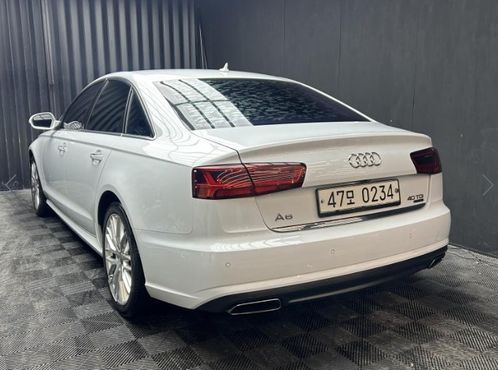 Audi A6 40 TDI Quattro Premium C7 — пробег 174 770 км — фото 3 из 5