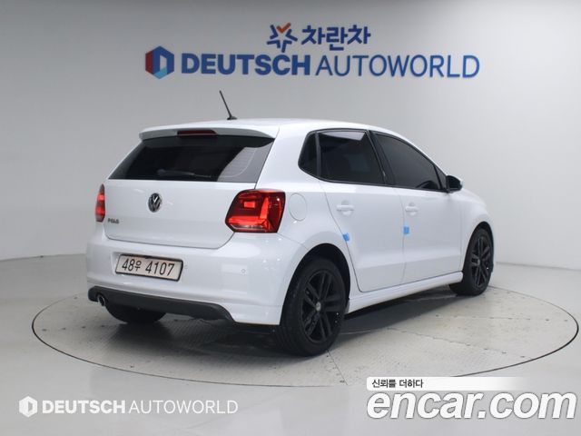 Volkswagen Polo 1.4 TDI R-Line 5th — пробег 72 000 км — фото 2 из 5