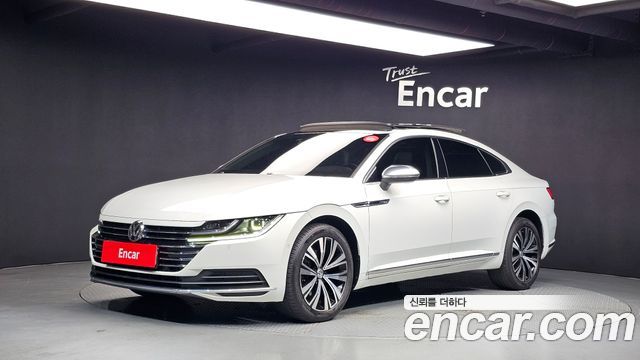 Volkswagen Arteon 2.0 TDI Premium — пробег 115 631 км — фото 1 из 5
