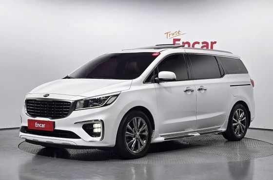 Kia Carnival 9-Seater Prstige — пробег 147 070 км — фото 1 из 5