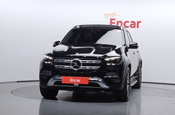 Mercedes-Benz GLE-Class GLE300d 4MATIC — пробег 38 453 км — фото 3 из 5