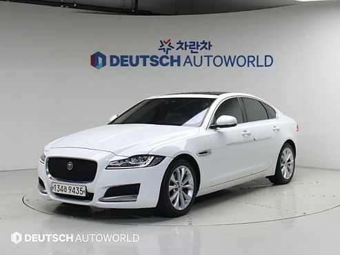 Jaguar XF 20d Portfolio — пробег 71 653 км — фото 1 из 5