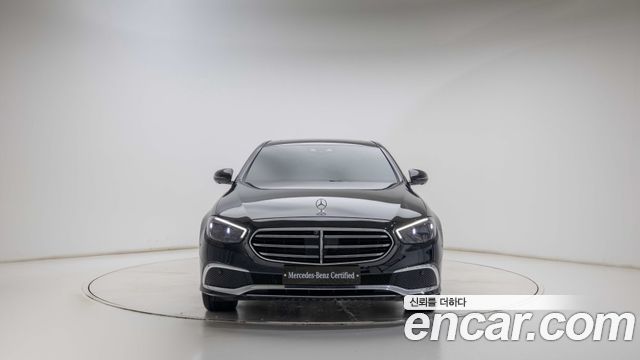 Mercedes-Benz E-Class E300e 4MATIC Exclusive — пробег 83 591 км — фото 3 из 5
