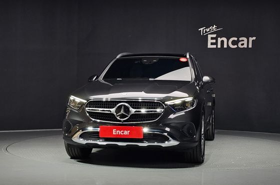Mercedes-Benz GLC-Class GLC220 d 4MATIC — пробег 5 619 км — фото 3 из 5