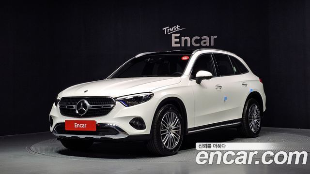 Mercedes-Benz GLC-Class GLC220 d 4MATIC — пробег 1 022 км — фото 1 из 5