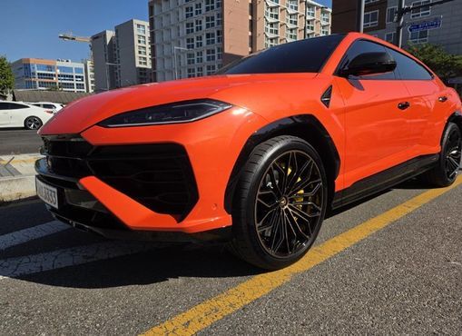 Lamborghini Urus 4.0 V8 SE — пробег 649 км — фото 2 из 5