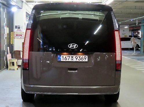 Hyundai Staria L3.5 Lounge 7-Seater Inspiration — пробег 2 953 км — фото 5 из 5