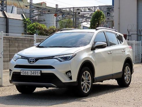 Toyota RAV4 2.5 2WD 4th — пробег 68 294 км — фото 2 из 3