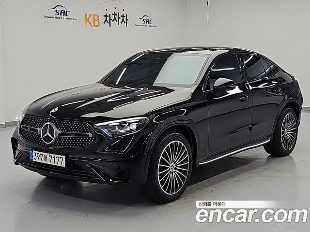 Mercedes-Benz GLC-Class GLC300 4MATIC Coupe — пробег 4 055 км — фото 1 из 5