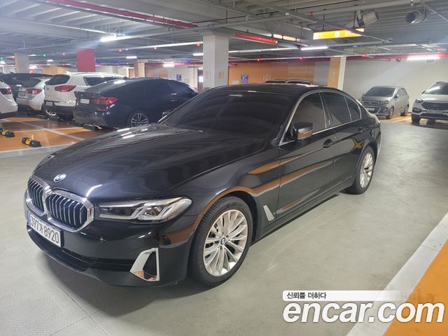 BMW 5-Series 530i Luxury — пробег 124 000 км — фото 1 из 5