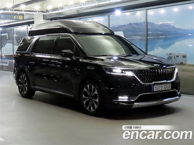 Kia Carnival Gasoline 9-Seater Hi-Limousine Signature — пробег 159 177 км — фото 1 из 5