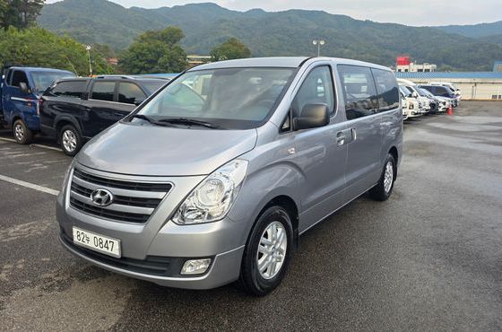 Hyundai Starex 3-Seater VAN Smart — пробег 50 482 км — фото 2 из 5