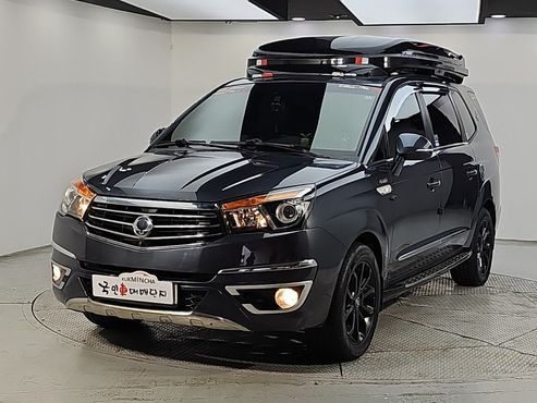Ssangyong KORANDO 4WD RX 9-seater — пробег 177 000 км — фото 1 из 5