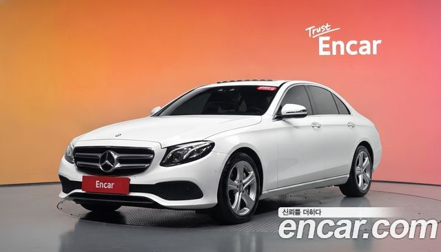 Mercedes-Benz E-Class E220d Avantgarde — пробег 176 656 км — фото 1 из 5